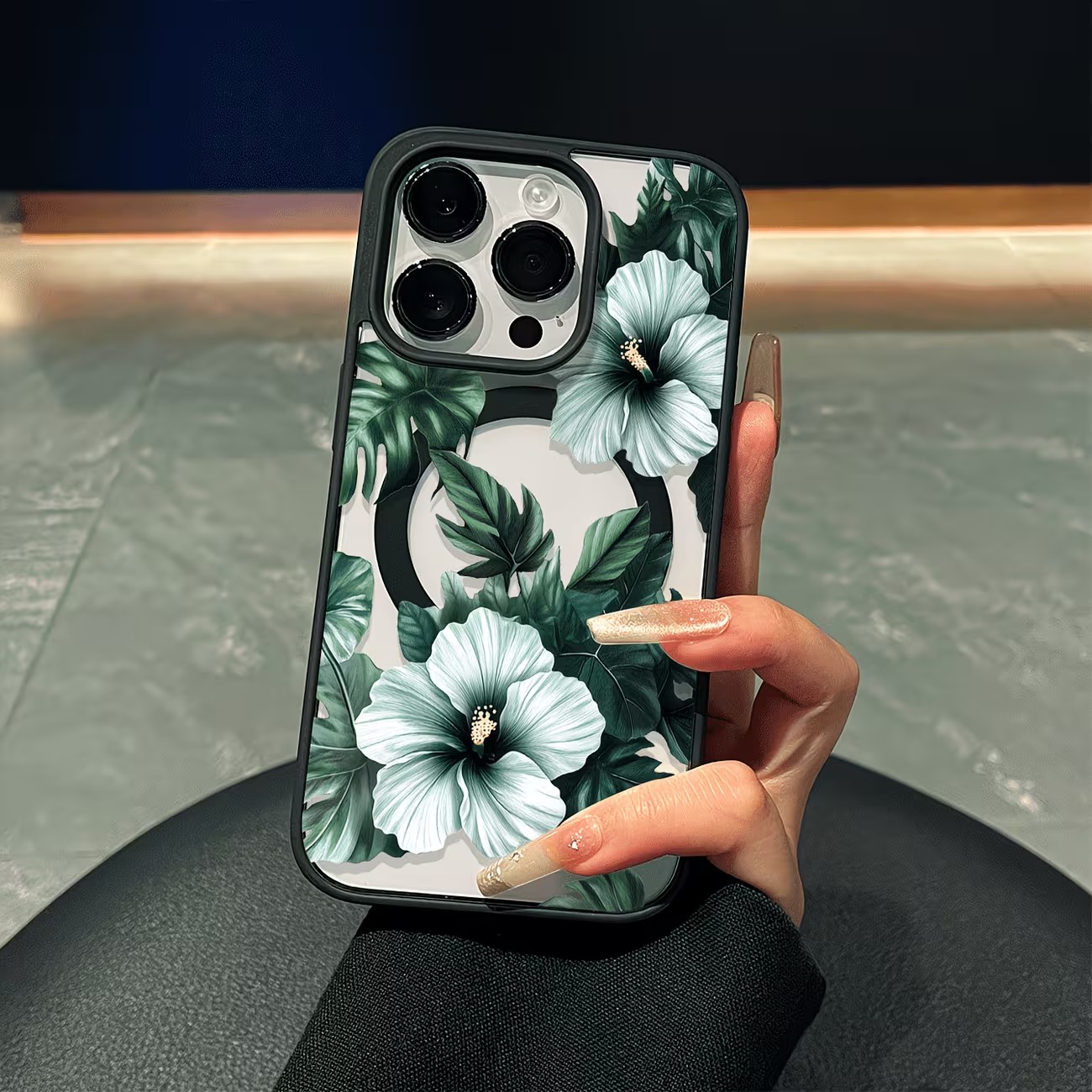 Yeşil Çiçek Desenli Telefon Kı - Apple Iphone 16 incelemesi ve fiyatı